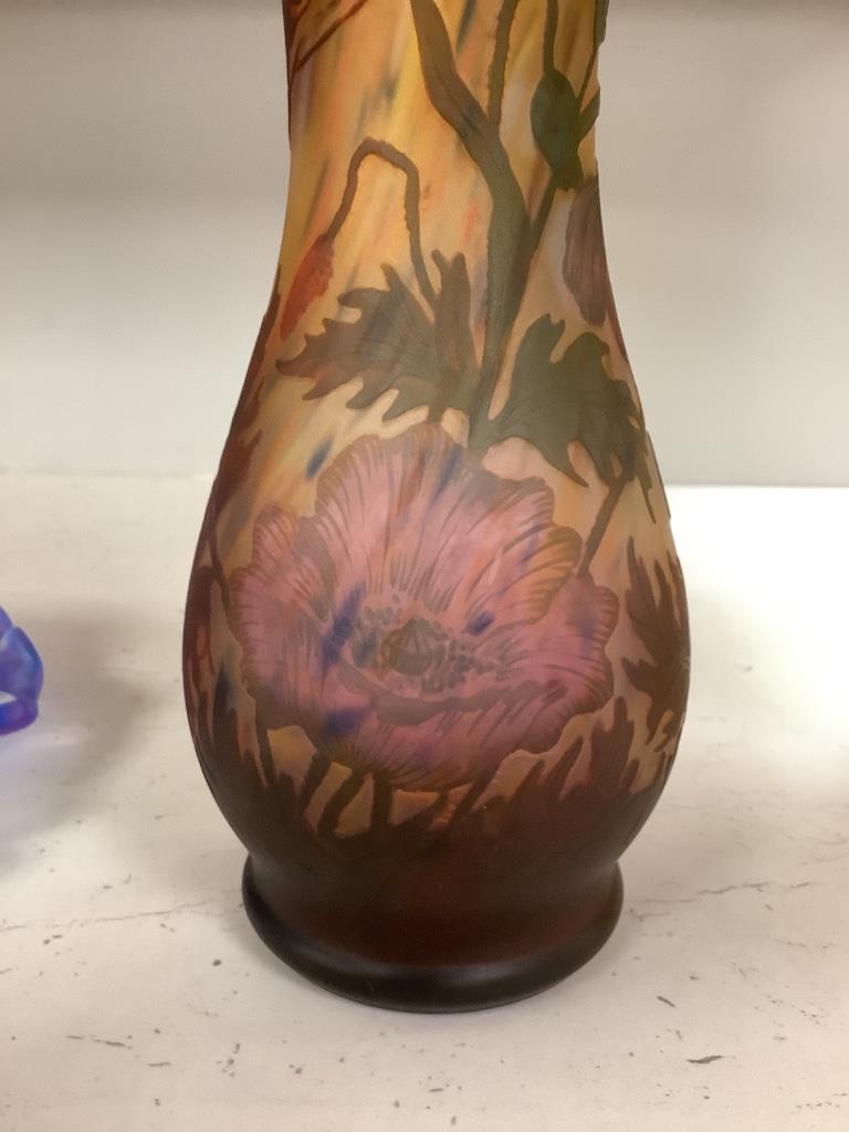 A floral glass vase, apocryphal Daum mark, 24cm high